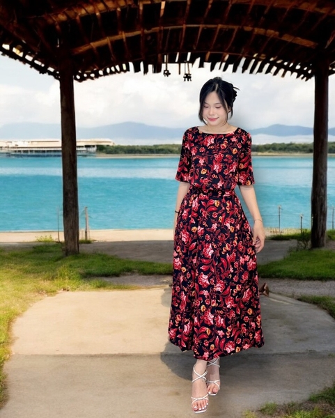 Đầm maxi rã eo cài nút sau, thun sau, tay ngắn