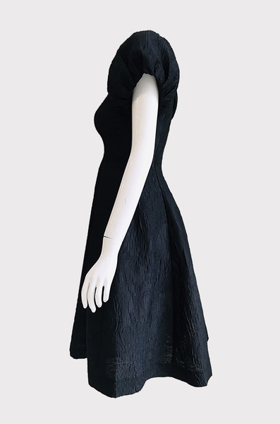 Đầm 6 mảnh xòe tay bí tròn 2l túi