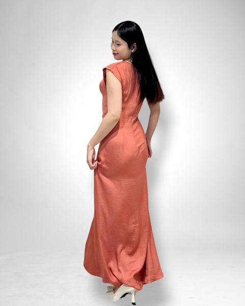 Đầm tiệc maxi cổ đổ