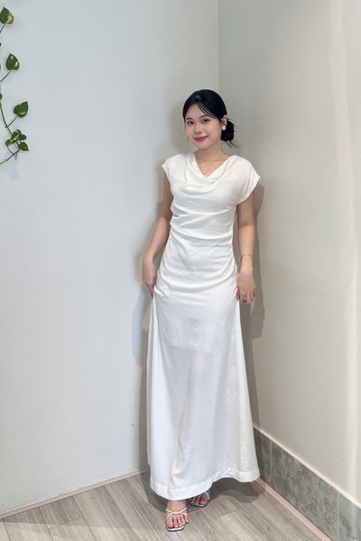 Đầm tiệc maxi cổ đổ