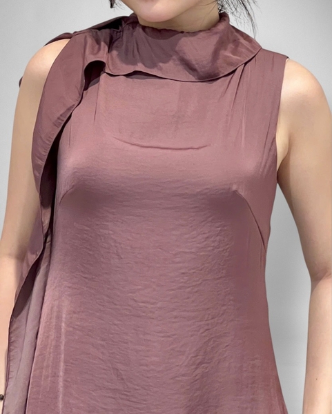 Đầm cổ lọ, bèo đổ 1 bên, 2l