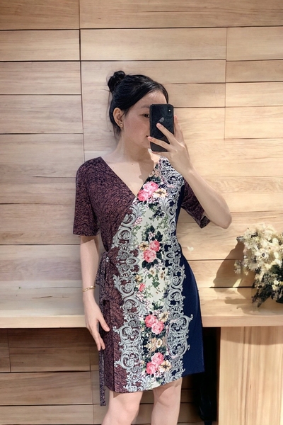 Đầm tim đắp cột dây eo tay ngắn - thun lạnh hoa