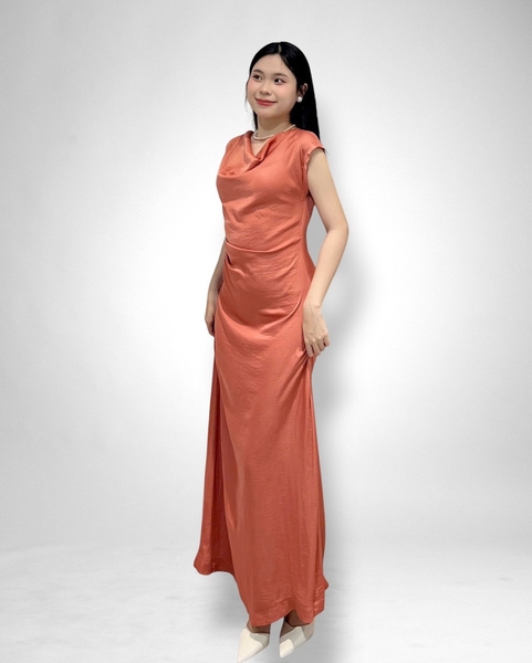 Đầm tiệc maxi cổ đổ