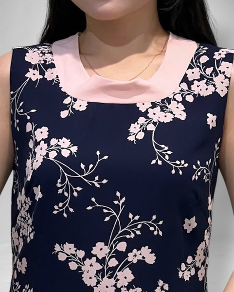 Đầm cổ thuyền sau tim viền dây nơ sau