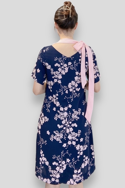 Đầm thuyền sau tim nơ sau tay ngắn