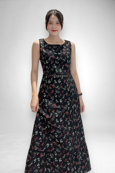Đầm maxi tầng cổ thuyền rã eo ghép ren