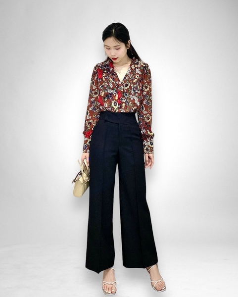 Quần ống loe li chạy cỏ, lưng bản móc