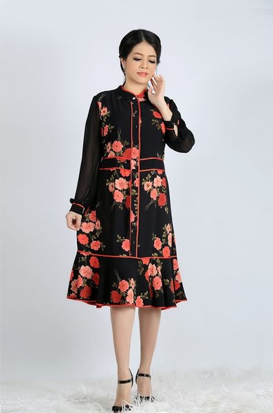 Đầm cổ tàu rã eo bèo lai viền