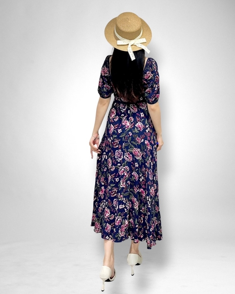 Đầm cổ vuông tay ngắn viền đỏ đô/ xanh