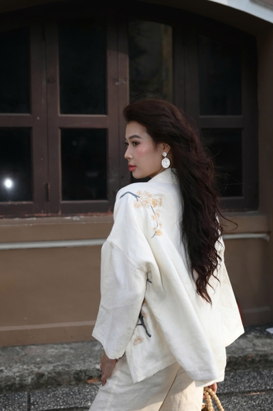 Áo Khoác Tuyết Mai