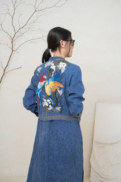 Lam Lady 1