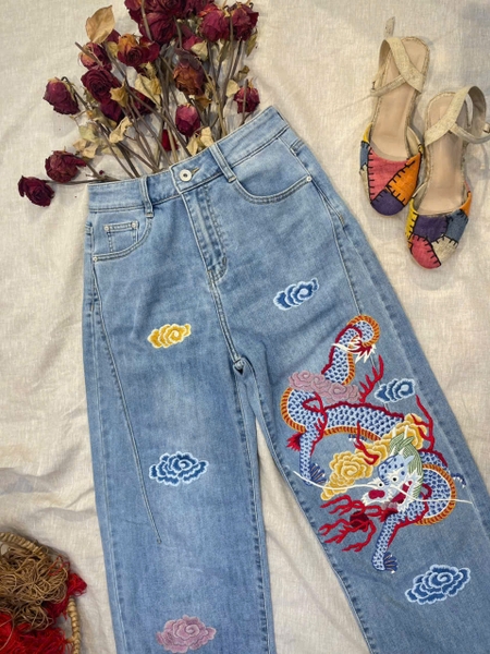 Quần Jeans Thêu Rồng