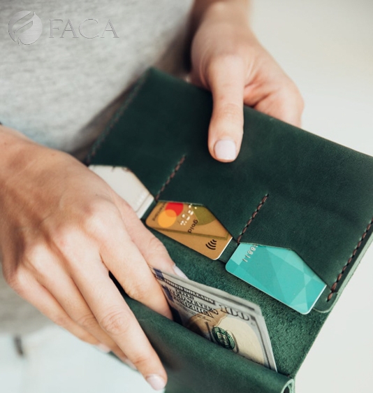 cấu trúc ví bao gồm nhiều ngăn tiện lợi