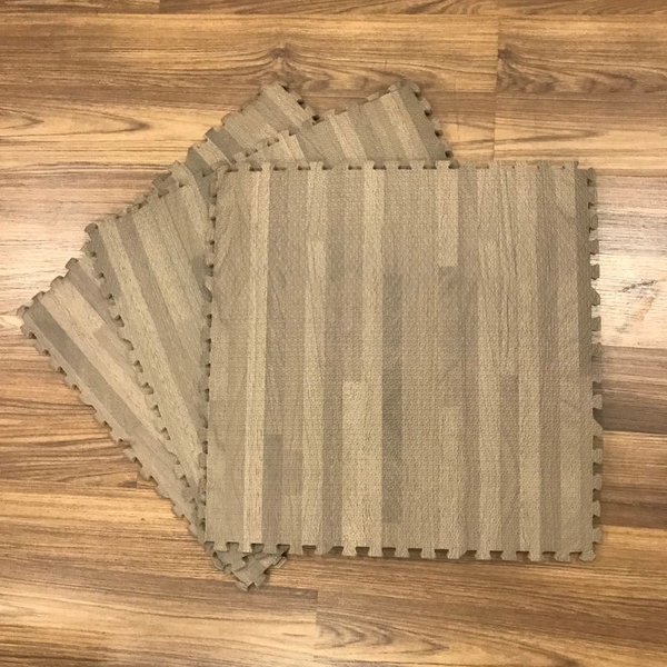 Xốp trải sàn vân gỗ xám 45x45cm 