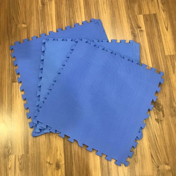 Xốp trải sàn màu xanh nước biển 60x60cm 1