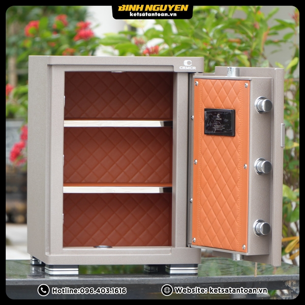 Nội thất két sắt Xiaomi CRMCR 55JB bọc da kim cương sang trọng chia 3 ngăn