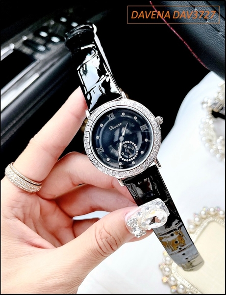 Đồng hồ Nữ Davena Mặt Đen Dây Da Đen đính Full đá Swarovski