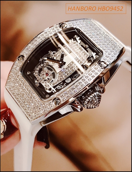 Đồng hồ Nữ Hanboro Mặt Oval Crystals From Swarovski Silicone