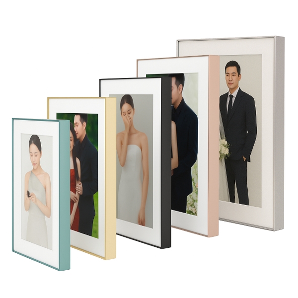 khung-anh-acrylic-vien-kim-loai