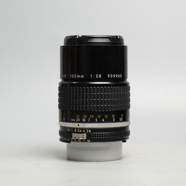 nikon-135mm-f2-8-ais-135-2-8