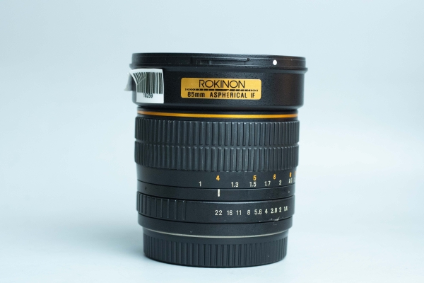 rokinon-samyang-85mm-f1-4-mf-sony-a-samyang-85-1-4-18259