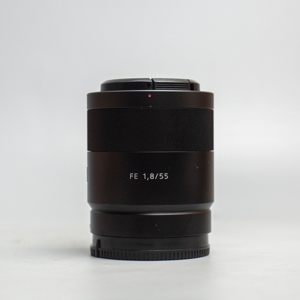 sony-zeiss-55mm-f1-8-55-1-8-hkg