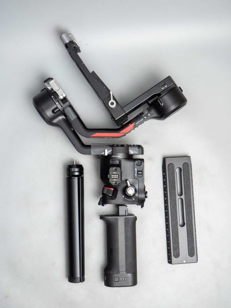 tay-cam-gimbal-dji-rs-4-ronin-sc-4-20616