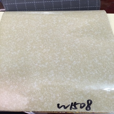 tham-trai-san-nhua-pvc-tapi