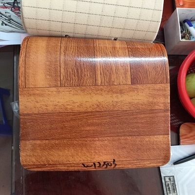 tham-trai-san-nhua-pvc-tapi
