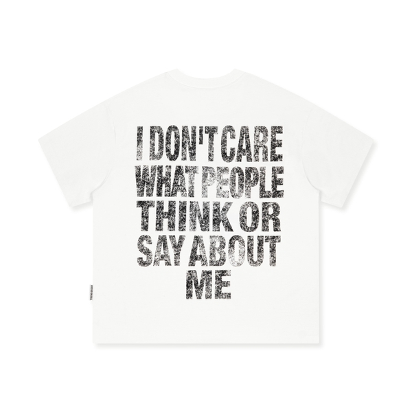 BLANK SPACE BOXY T-SHIRT - góc nhìn khác