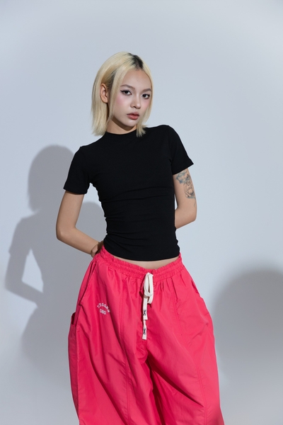 PREMIUM BABY TEE - góc nhìn khác