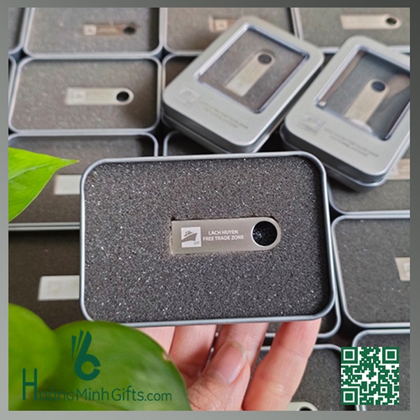 usb-kim-loai-mini-khach-hang-cong-ty-tnhh-xuan-cau-lach-huyen