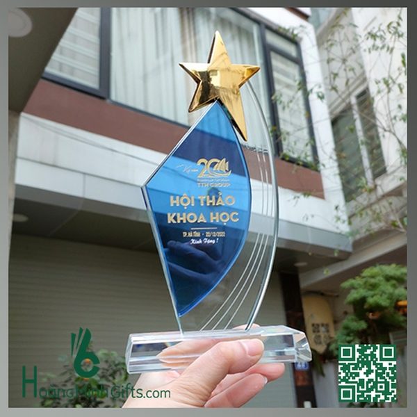 cup-pha-le-khach-hang-tth