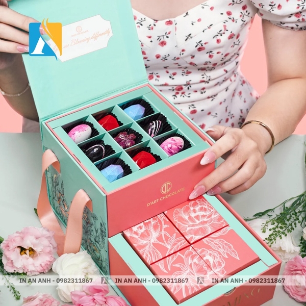 Hộp carton lạnh thiết kế theo hình dáng sáng tạo mang biểu tượng thương hiệu nổi bật
