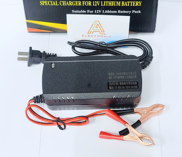 Bộ Sạc Pin Lithium 3S 12.6V 5A Kẹp Đỏ Đen ( Có quạt ) G3 1.5% tủ kính tầng 1