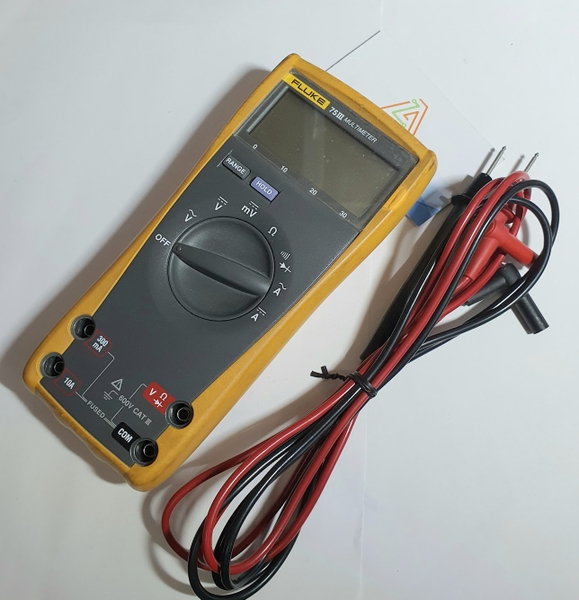 Đồng hồ FLUKE 75III made in USA đã qua sử dụng T3-B5