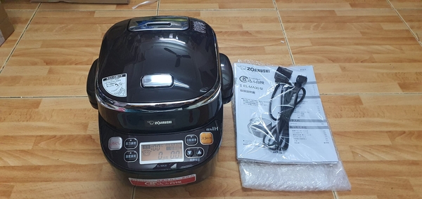 Nồi cơm điện nhật ZOJIRUSHI EL-MA30-TA hàng mới