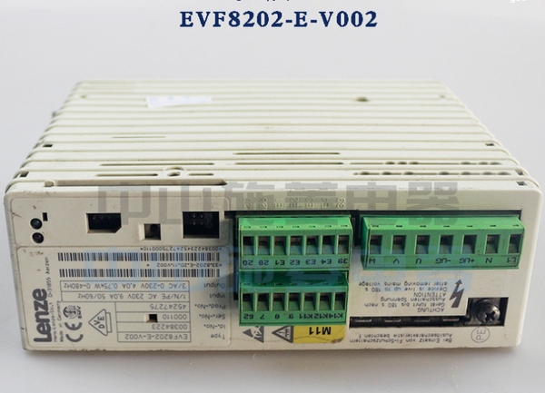 Bộ điều khiển biến tần Lenze EVF8202-E-V002 EVF8202-E-V002 hàng cũ