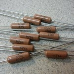 Trở 10K 0.25W Vishay Dale  (HK-426-1)