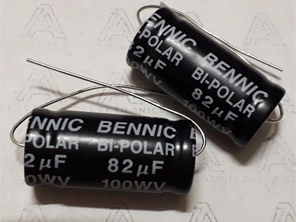Tụ không phân cực BENNIC ( chân 2 đầu ) 82uF 100V RK-146