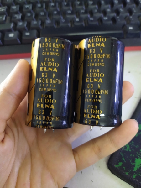 Tụ Elna 15000uf 63v kích thước 35x70mm RK-82