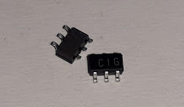 IC HN1C01F-Y SOP HK-398-1