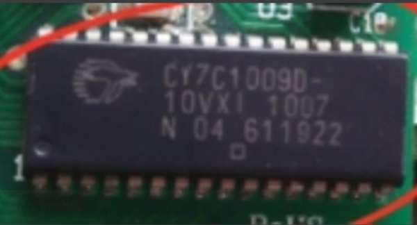 CY7C1009D-10VXI DIP-32