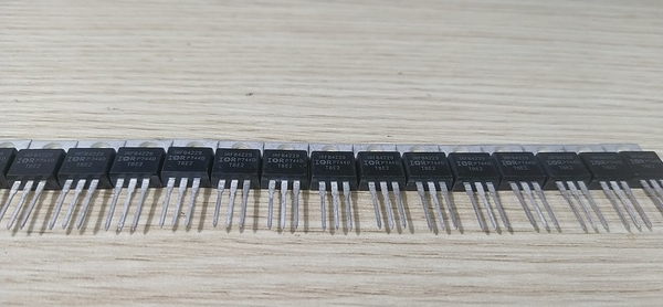 Mosfet IRFB4229 DIP-3  RK-76