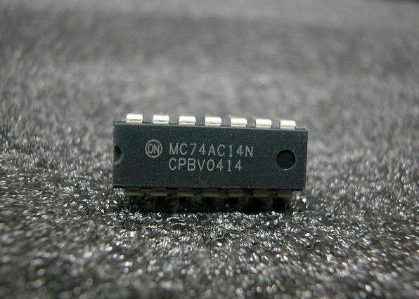 MC74AC14N IC mới