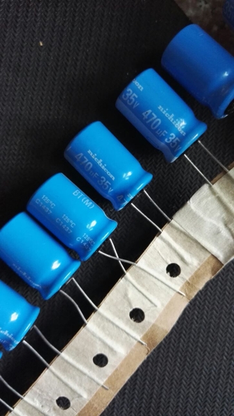 Tụ nichicon 47uF 50V  6x12mm RK-95