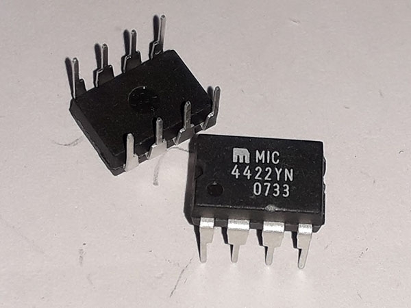 MIC4422 DIP HK-500-1