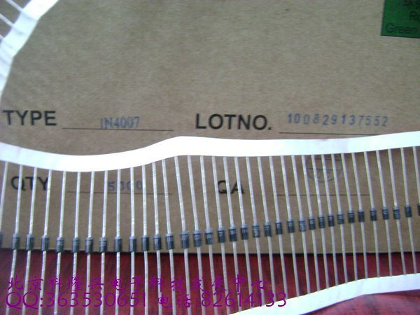 Diode UF4005