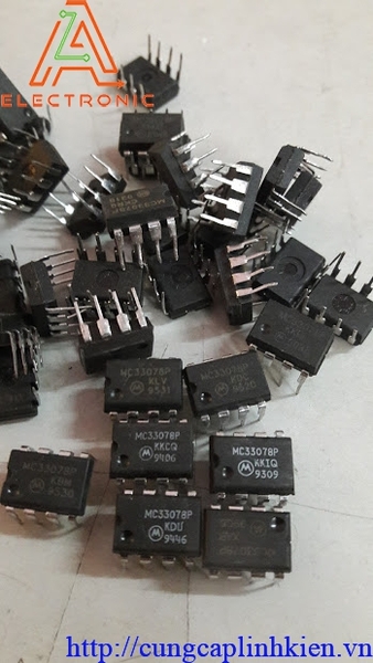 IC  MC33078 dip-8 HK-204-2