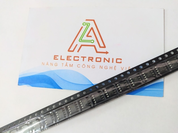 IC AD8221 SOIC-8 HK-353-1